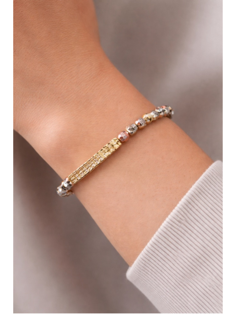 14K Gold Plated Women's Tri-Color Pearl Bracelet Brand New